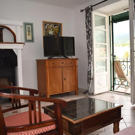 Columba * Makarska