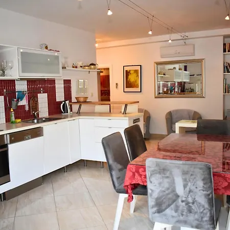 Columba Appartement Makarska