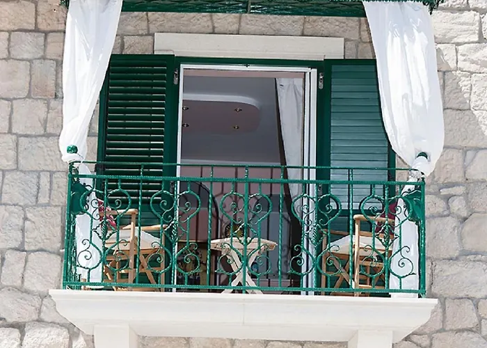 Columba Lägenhet Makarska